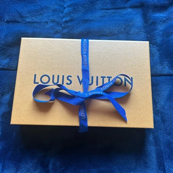 Authentic Louis Vuitton Damier Ebene Key Pouch- Black - Picture 7 of 7